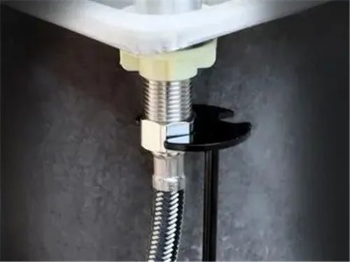 速热水龙头怎么安装