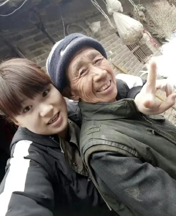 张白鸽故事是真的吗？张白鸽是靠直播电商致富的