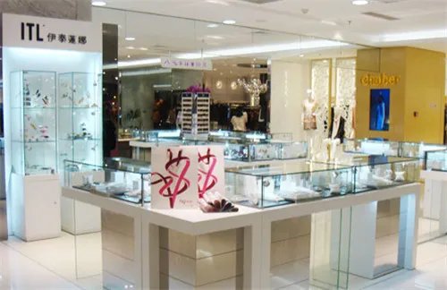 饰品店加盟哪家好 如何选择饰品品牌