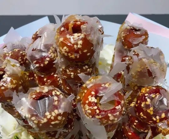 郭德纲给女粉丝送冰糖葫芦花,你喜欢这样的礼物吗?