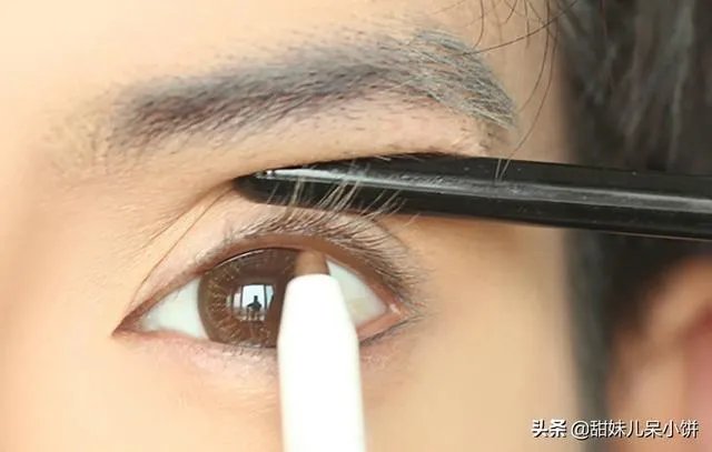 男士化妆教程，男士化妆正确步骤？