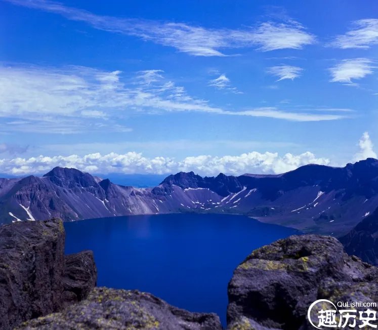 世界十大灵异事件排行榜:长白山天池水怪之谜