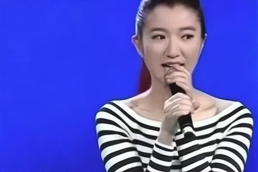 猫脸女孩上非诚勿扰相亲，不料10年内没人敢牵手，卸妆后结局如何？