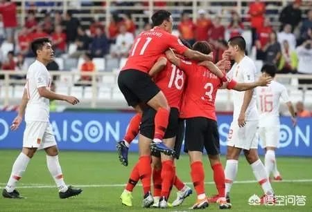 韩媒直言:缺少武磊的中国队毫无威胁，90分钟的比赛里没有任何闪光点。你怎么看？