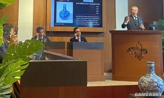 摸鱼5分钟：男孩高烧硬撑成暴发性心肌炎 10斤巧克力神还原《武林外传》小院