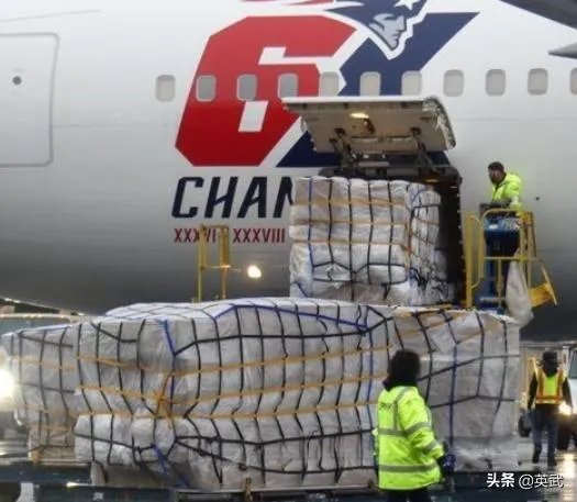 美国现在这个时间宣布撤侨,到底什么情况?