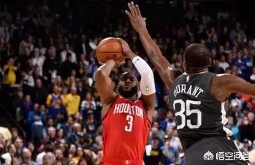 火箭保罗目前场均8.3次助攻可排名联盟3，为什么官方榜单上看不到保罗的名字？ ？