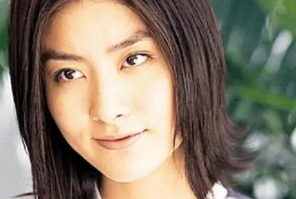 陈慧琳十大经典歌曲排行榜:《记事本》上榜,第三百听不腻