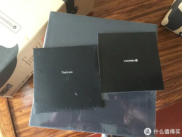 mars by crazybaby 磁悬浮蓝牙音箱