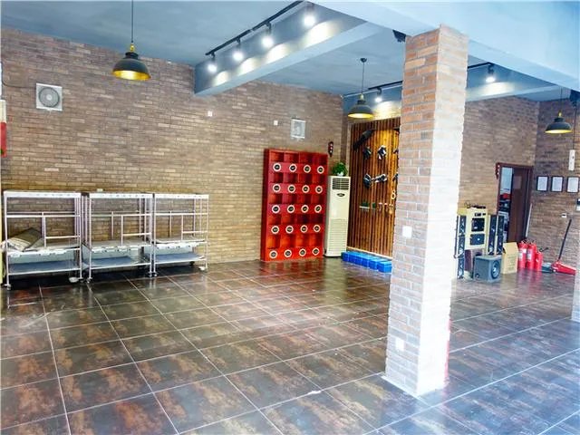 济南的奔驰汽车音响改装去哪里好？