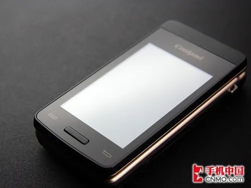 双屏Android智能双模 酷派N950深度体验