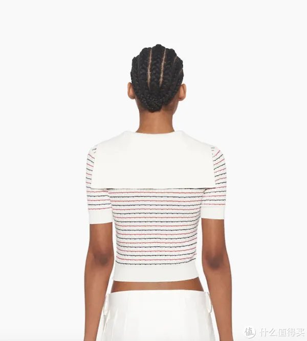 爷青回！少女时代15周年完整体回归，平均年龄32岁的姐姐们穿水手服也太可了吧！