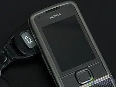 彰显尊贵身份 诺基亚8800ca今依旧高价