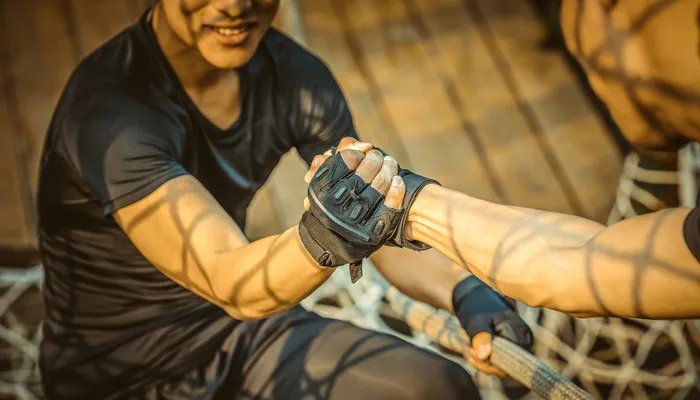 拓展训练是干什么的 什么是拓展训练