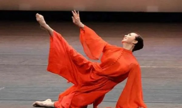 金星如何帮老公解决需求?汉斯回应4个字,金星一个什么动作感动众人?