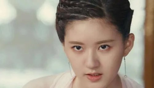 《传闻中的陈芊芊》播放率怎么样?更新4集,播放超2亿次