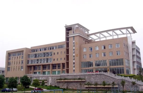 湖南大众传媒职业技术学院的学校地址