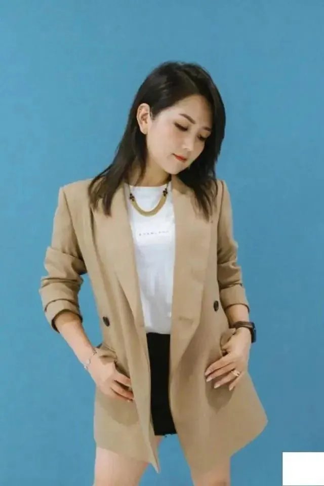 抹黑释小龙污蔑李宇春，害赫子铭事业尽毁，何洁如今过得怎样？