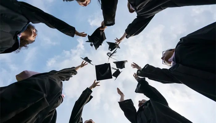 哈佛大学录取条件