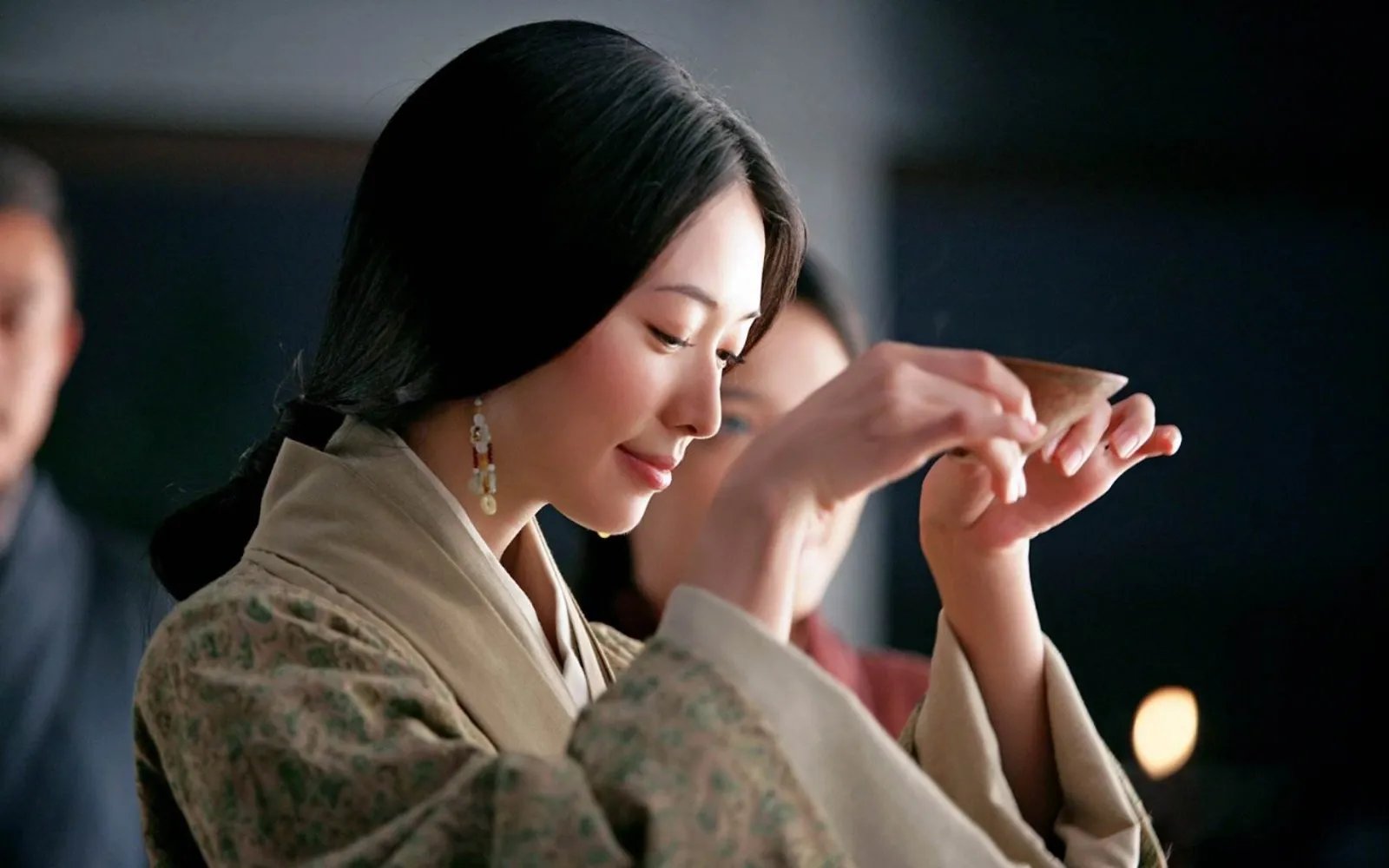 林志玲已花费8万做试管婴儿,她生孩子危险系数比年轻人高,为什么要坚持要孩子?