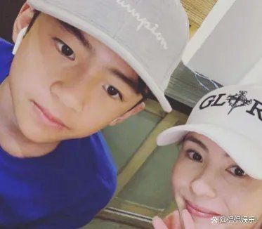 大家都认为谢振轩会是第二个谢霆锋，长大后的谢振轩，看到近照你失望了吗？