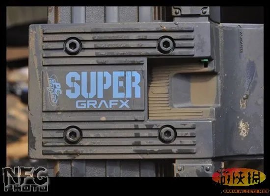 百年洪水来袭 澳洲玩家藏品惨遭洪水蹂躏(图)