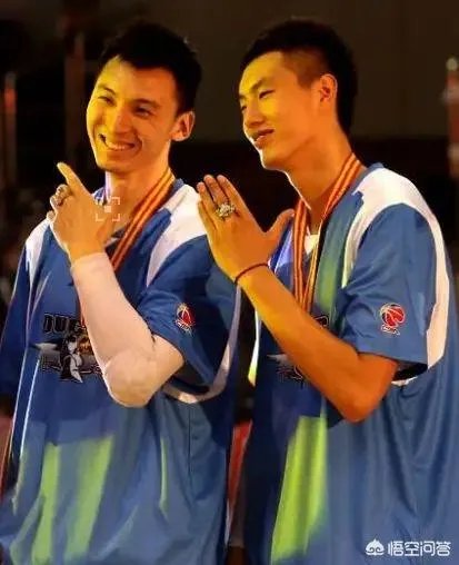 吉喆换癌去世后,首钢队x感人行为公布,高薪跟他续约还承担一切医疗费,你们怎么看?