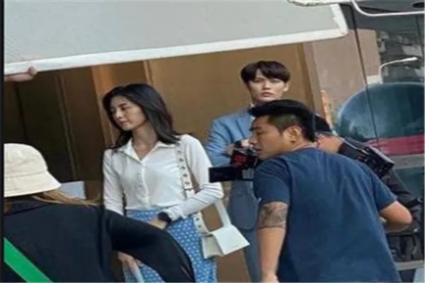 原来我很爱你的这部剧的更新时间是什么时候呢？