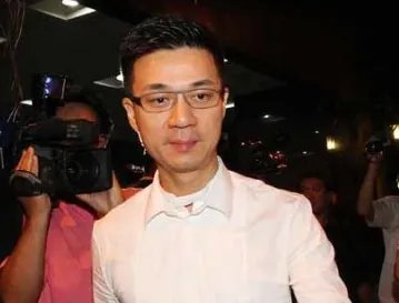 屡被说是伪富豪的小S老公许雅钧，他的真实家境到底如何？