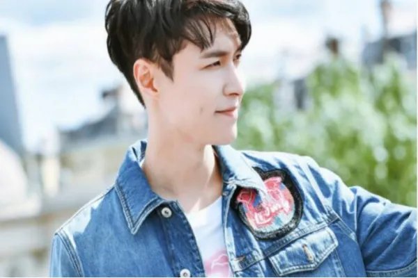 程星龄与张艺兴的关系