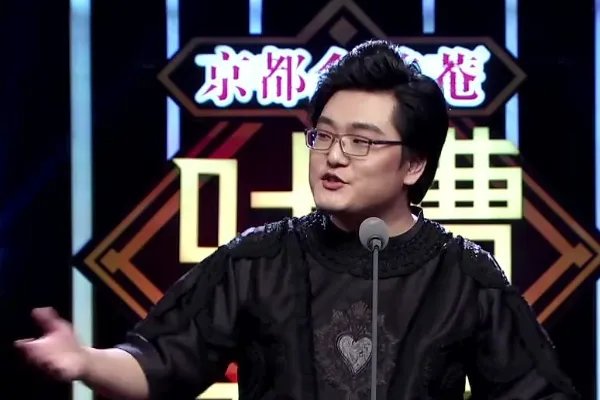 赖宝突发心梗去世,在你心目中他是一个怎样的形象?
