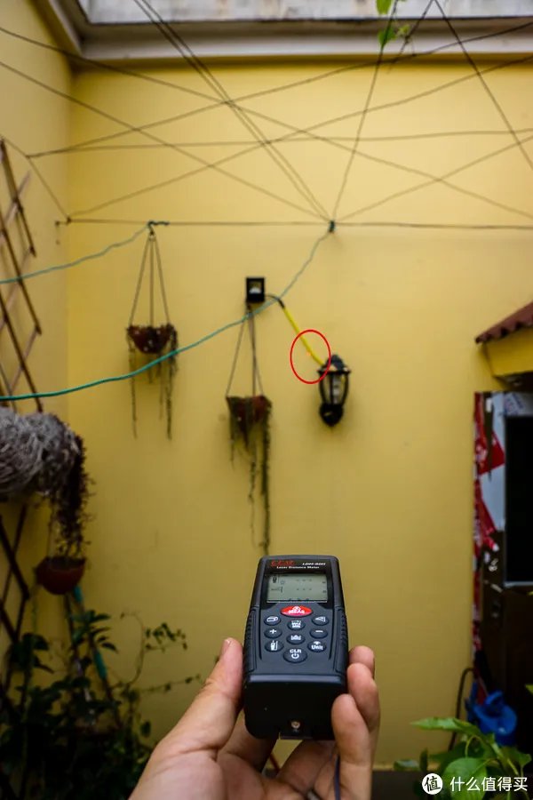 激光测距仪怎么用
