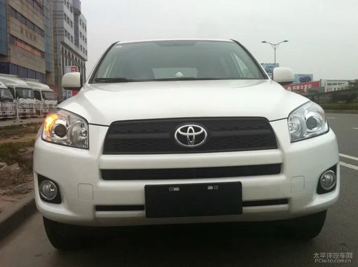 新车装修。超级多图。前后杠喷白,备胎喷画。车震床现109楼。