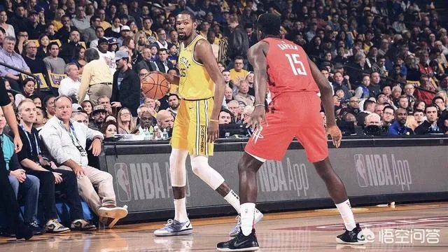 8战7胜通杀勇士火箭绿军都因为这个19岁的巨星胚子