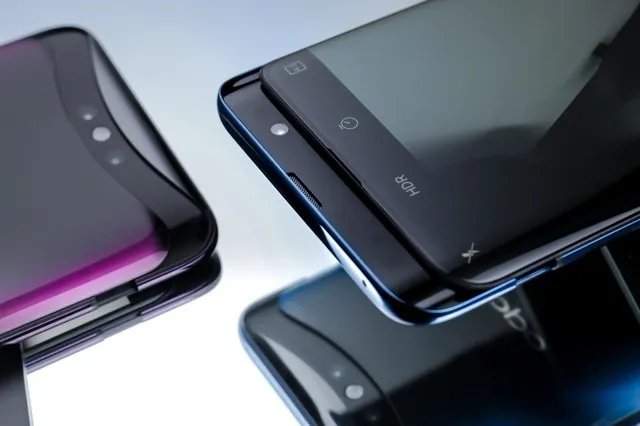 致敬未来旗舰 OPPO Find X值得为其买单