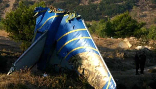 太阳神522“幽灵航班”失事原因是什么？