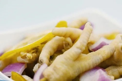 柠檬泡椒凤爪的做法 自制泡椒凤爪的方法