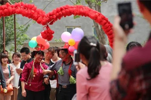 农村特色婚礼现场布置  	2017特色农村婚礼策划