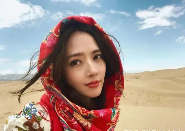 向太否认郭碧婷已生女,称向佐上周才获批赴台陪产,郭碧婷怀的真是女孩?