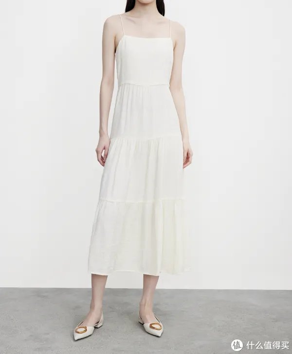 爷青回！少女时代15周年完整体回归，平均年龄32岁的姐姐们穿水手服也太可了吧！