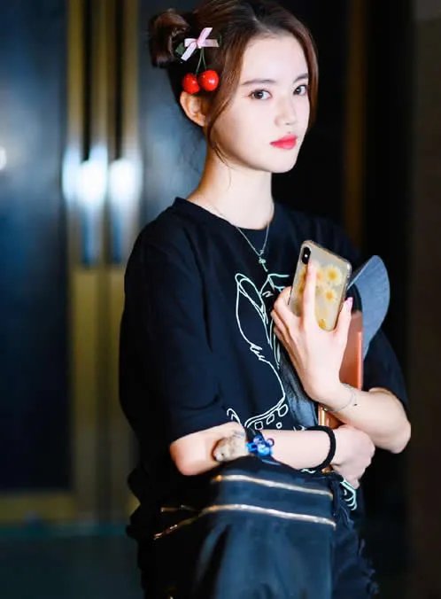 孙珍妮否认恋情怎么回事:孙珍妮恋情始末真相