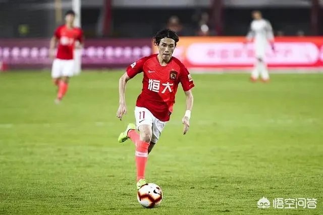 广州恒大发布亚冠宣战海报，寓意斩落“广岛三箭”，你怎么看待？