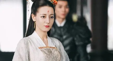 《三生三世枕上书》周梦溪是什么人 东华帝君的情劫是什么