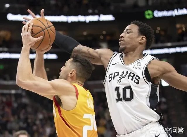 爵士125：105大胜马刺，送给对手四连败，德罗赞25分独木难支，你怎么看？