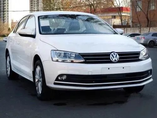 速腾1.4T怎么样，月薪多少钱才可以养？