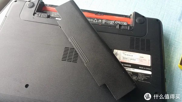 固态攻坚战：DELL 戴尔 INSPIRON N4050升级固态硬盘教程