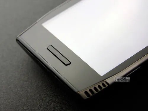 Symbian Anna来袭 诺基亚X7-00首发评测