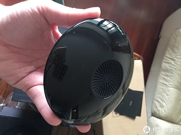 mars by crazybaby 磁悬浮蓝牙音箱