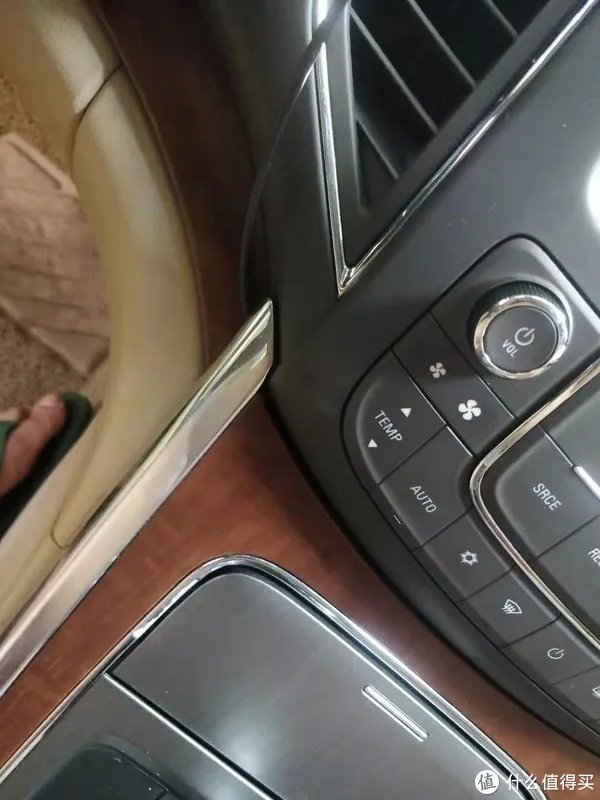 怎么安装点烟器