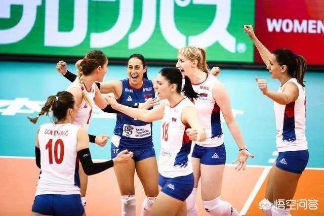 女排世锦赛4强诞生,但意大利险被日本击败(3-2),中国女排是否最有冠军相?